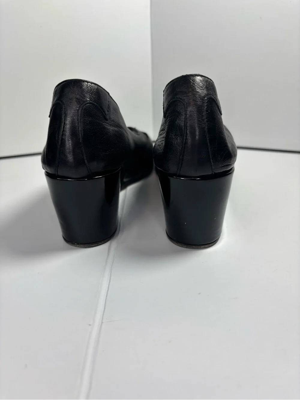 Taryn Rose Black Leather T Strap Wedge Heels Comfort Shoes Italy 8.5